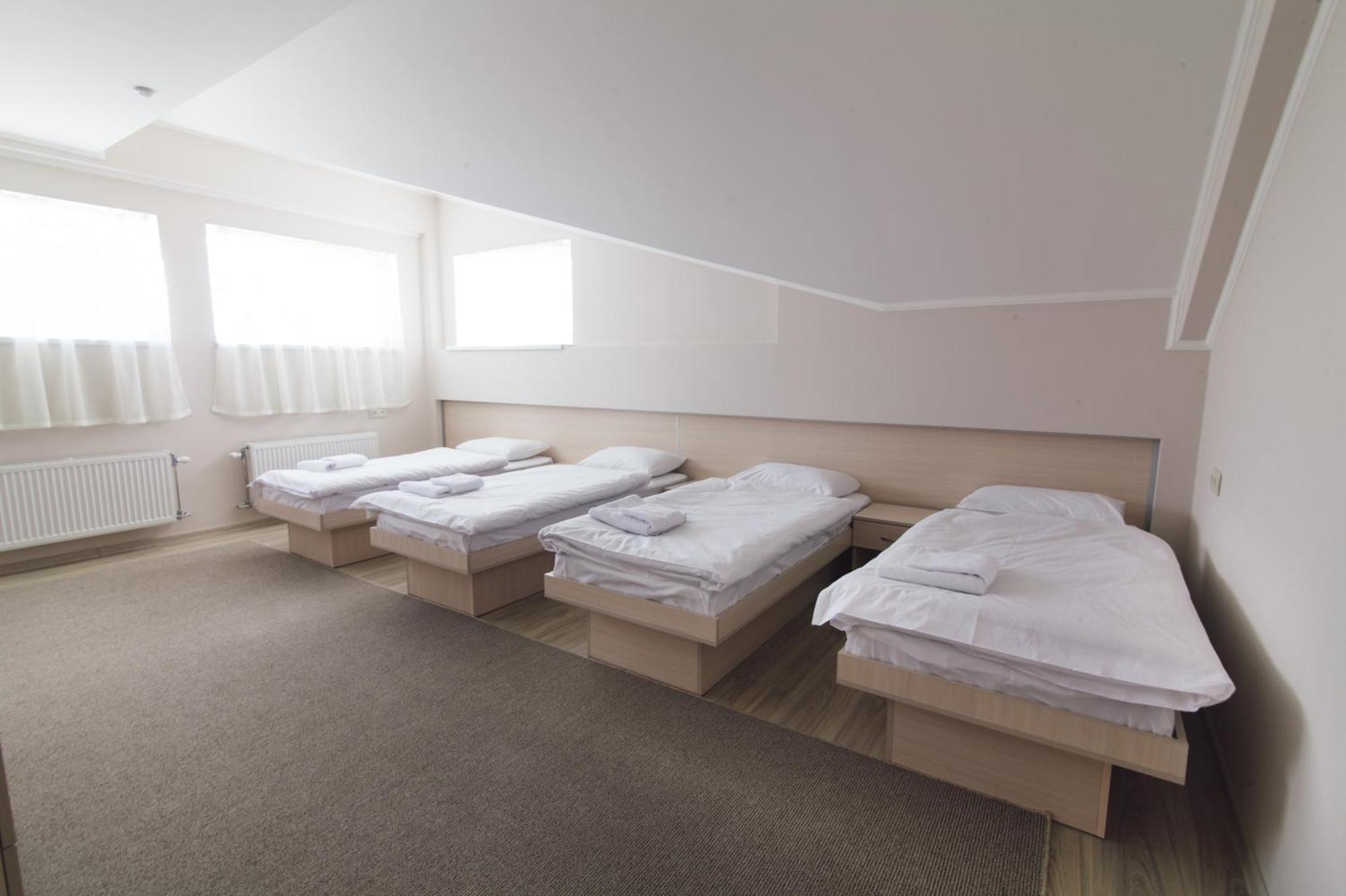 Zinedine Sport-Hotel Uschhorod Zimmer foto